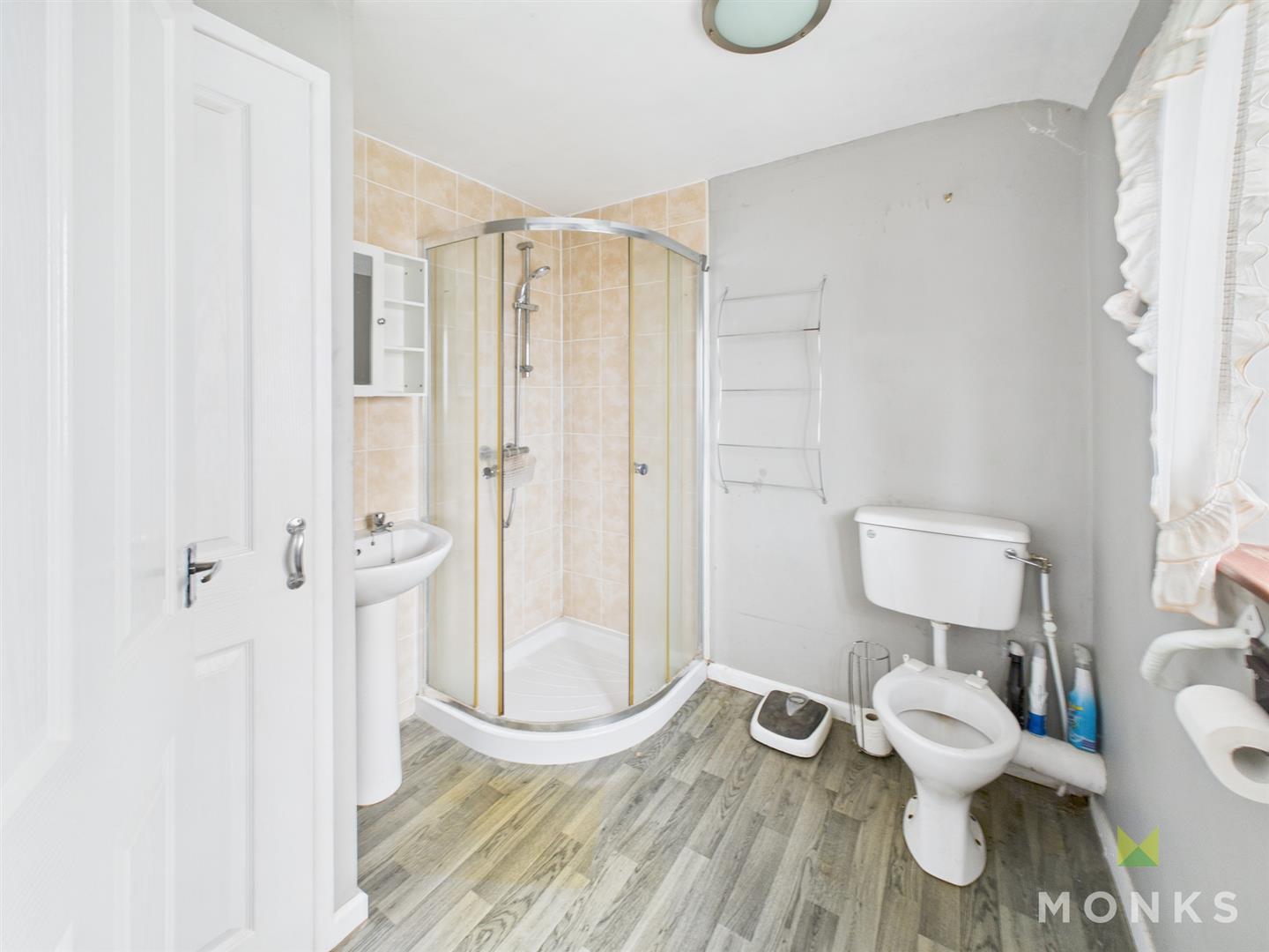 16 Aston, Shrewsbury, SY4 5JH For Sale